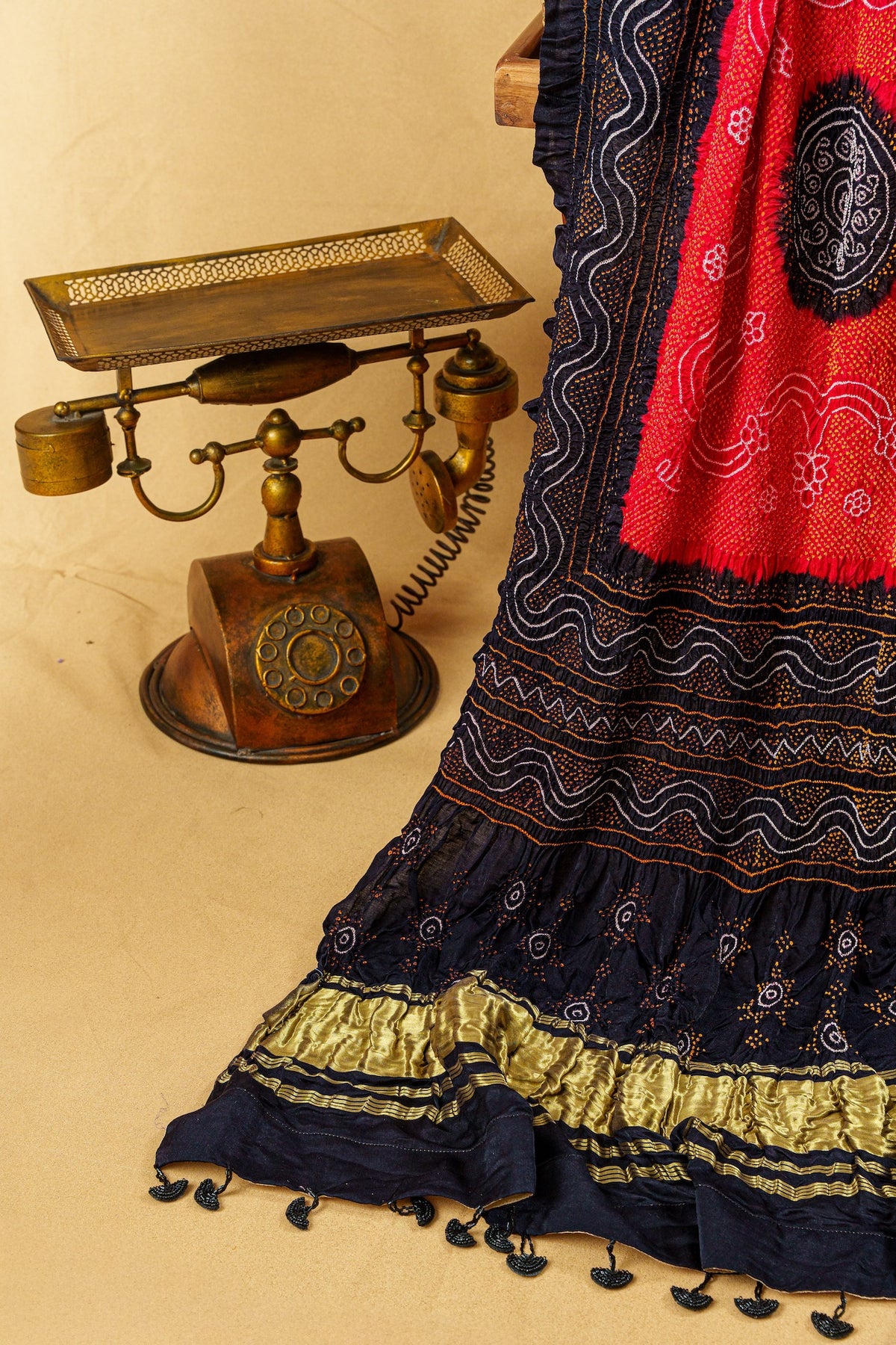Black And Crimson Silk Chandrakhani Dupatta