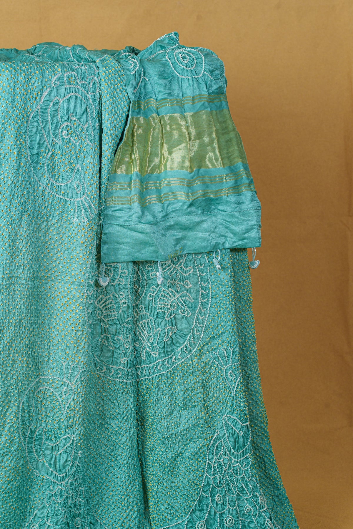 Sea Green Silk Bandhani Dupatta With Figurative Peacock Motifs