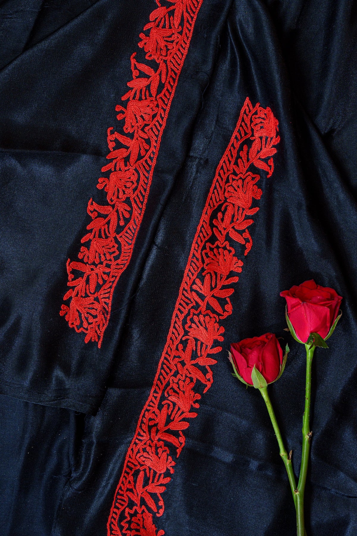 Jet Black Silk Kurta Set With Red Aari Embroidery